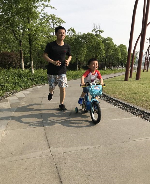 快乐“六一”，相伴共成长